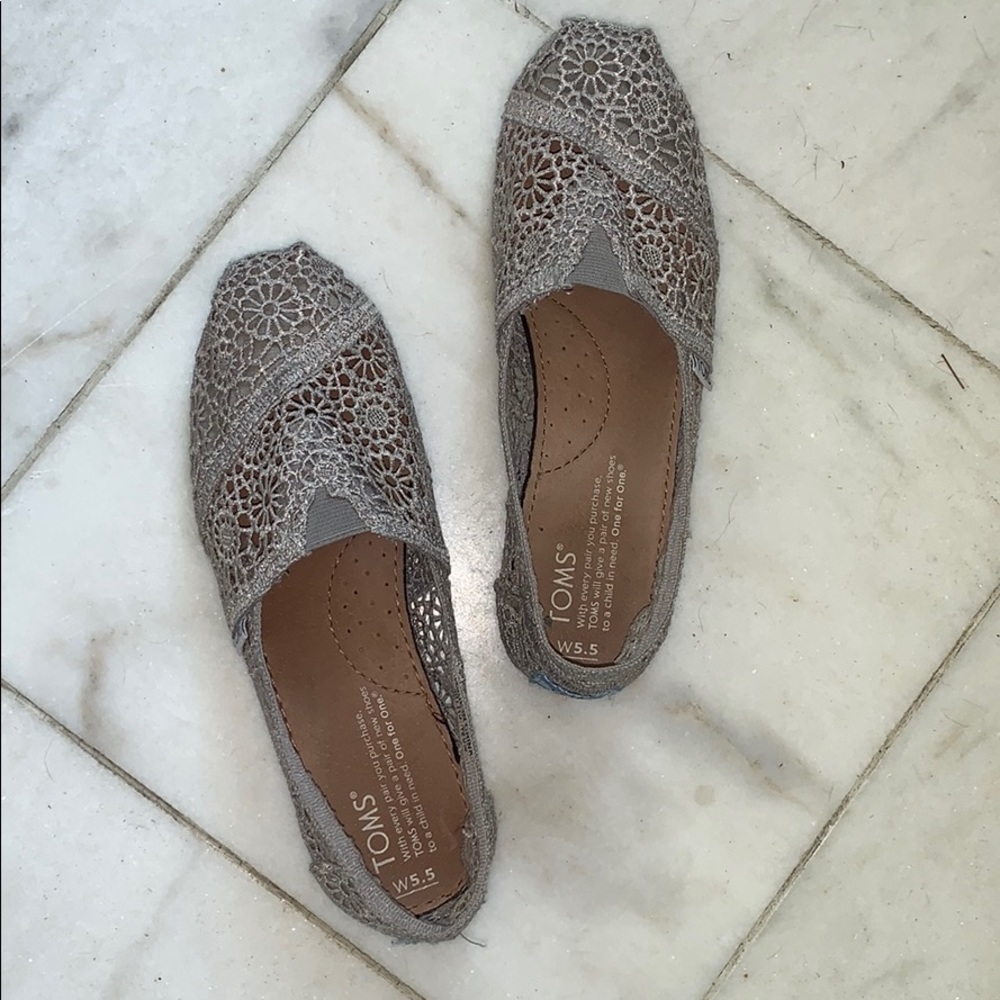 TOMS Lace Shoes